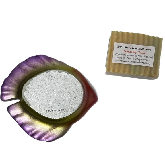 Glamour Jeweled Fish Soap Dish & Handcrafted Soap Bar - Picture 7 of 10